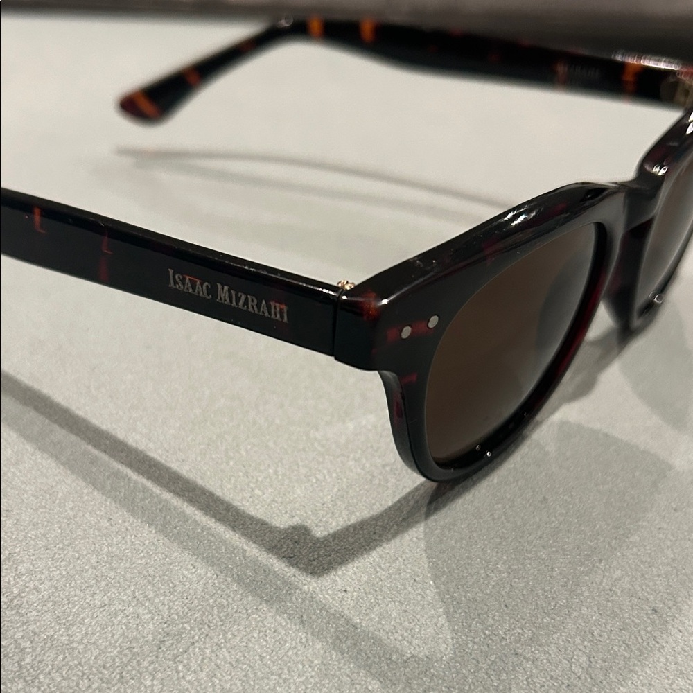 Isaac Mizrahi Brown Tortoise Sunglasses NWOT